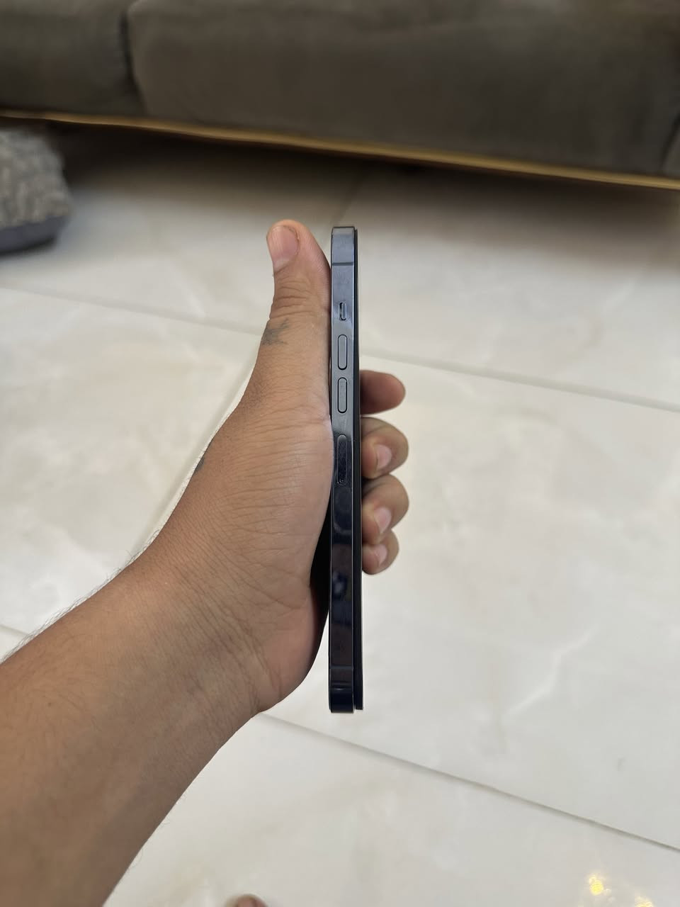 ايفون 13 برو ماكس شرق اوسط سعر 335 قفل كلش من الاخير بدون اي عملة اذا تربد تعامل اعبر منشور جهاز ذاكرة 256 بطارية 89 مبدل بورد بدون فيس ايدي وشاشة كامرة 0.5 تشكل تفاصيل كدامك شراي خاص مكاني بغداد امين ثانية 

***********
