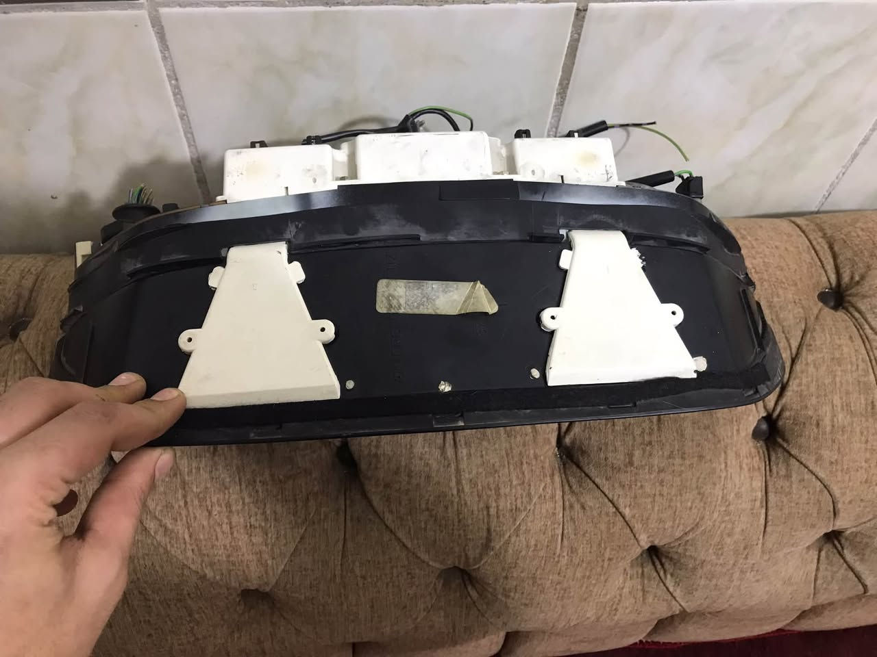 ساعة مرسيدس W126 • ٣٠٠ جامبو • نضافته ١٠٠/١٠٠