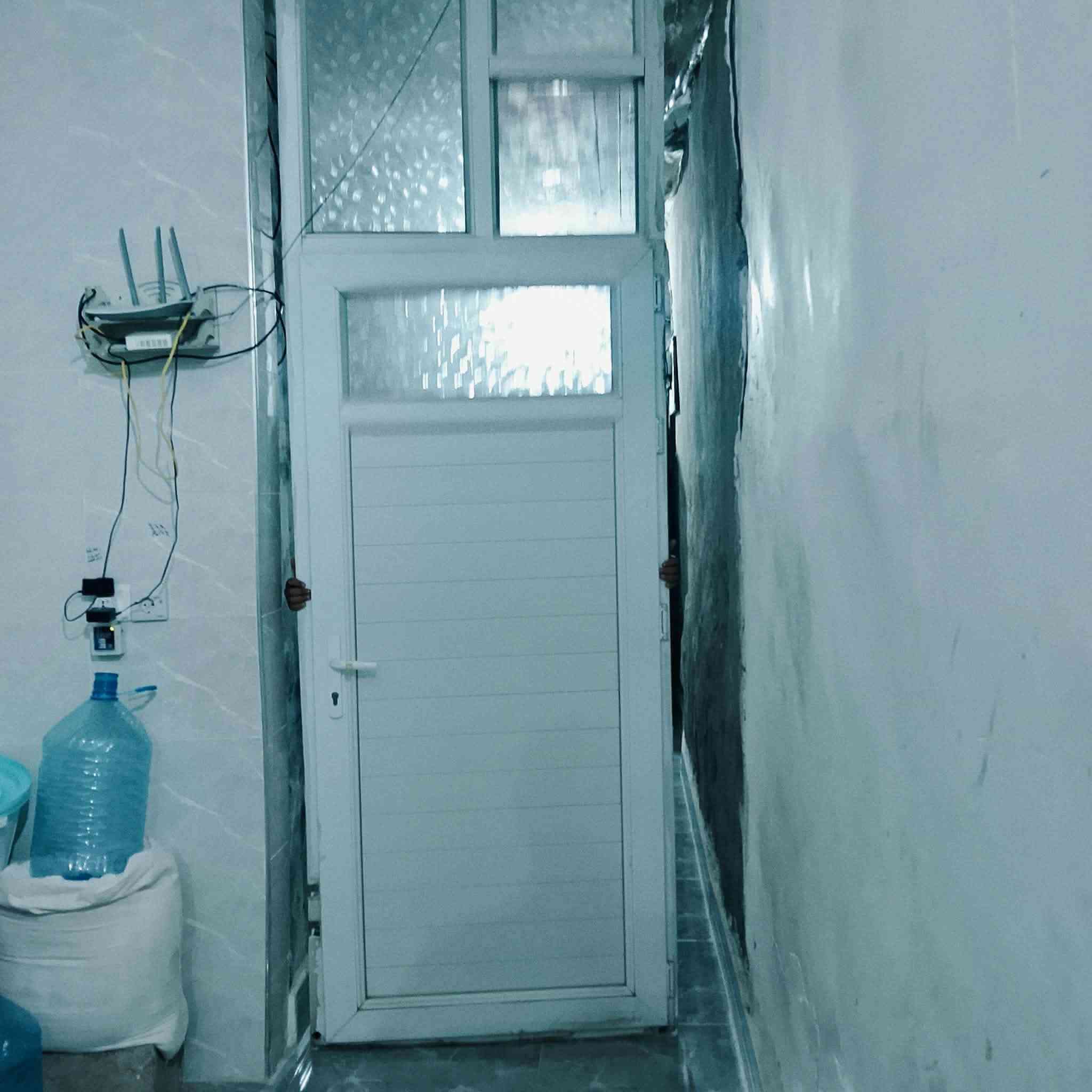 باب للبيع سعر١٠٠شراي يتصل
‭***********‬
