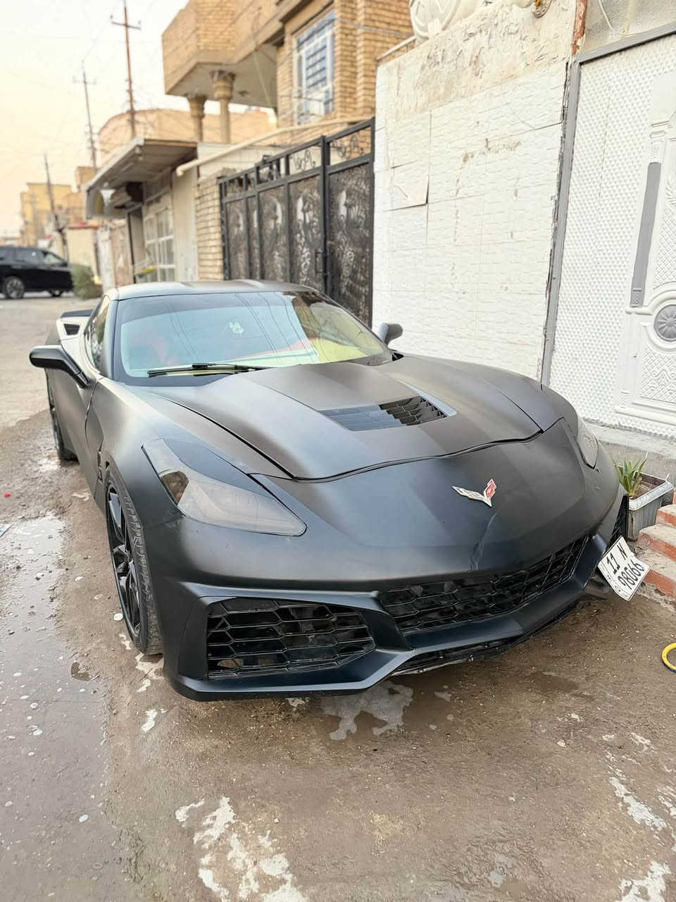 السلام عليكم 

كورفت c7 ستنغري للبيع او المراوس السعر 220$ وبيها مجال 

تفاصيل السيارة اغلب قطعها صبغ و السيارة محدث دعامية zr1 

السيارة وارد امريكي حادثها بس دعامية بامريكا 

ماشية 39 الف ميل 

السيارة مغلفة اسود طافي و بي ضمان 

السيارة بيها نواقص بسيطة لان تاركها ما اطلع بيها 

بيع او مراوس حسب القناعة 

العنوان بغداد حي اور 

الرقم : ***********
