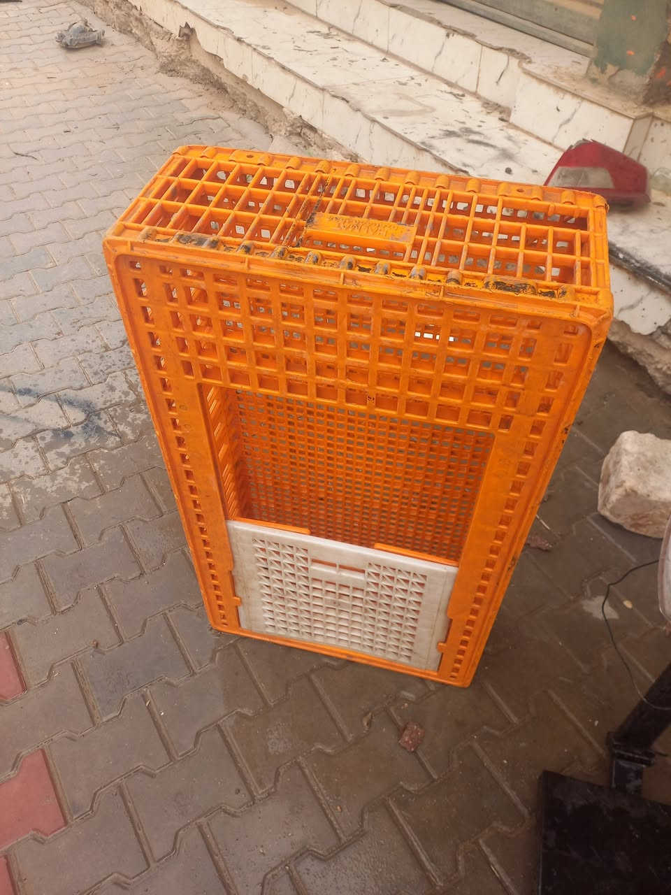 حلاسه دجاج • نظيفه • قفص وقبان