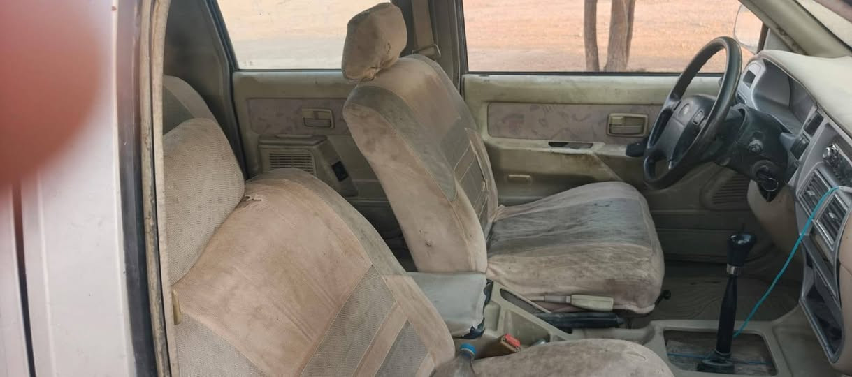 سيارة صيني بيك اب دبل قمارة گير ومحرك بالشرط والگشر شوف العين السيارة منفيس السعر 23 وبيه مجال للشراية ***********
