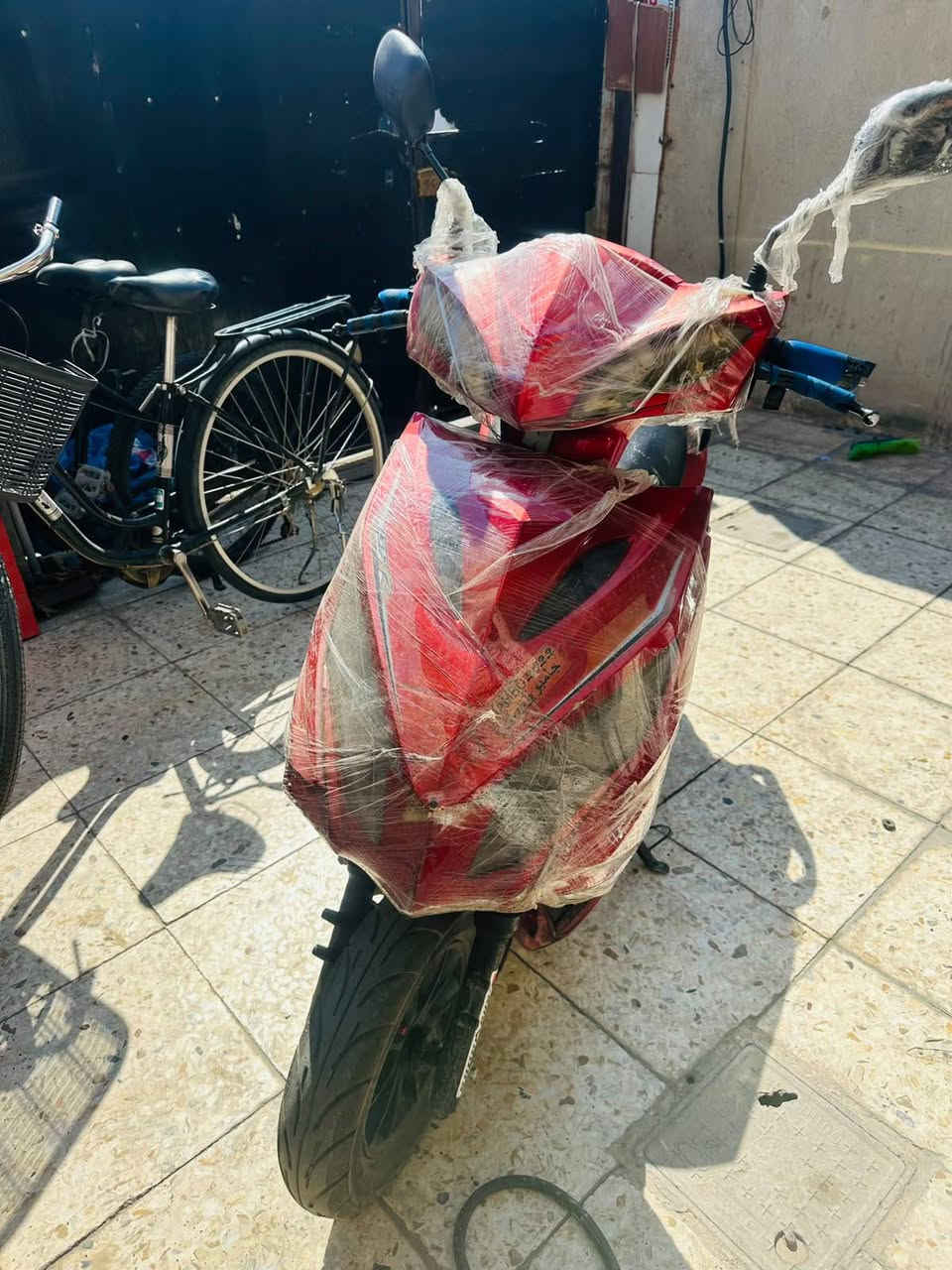.
.
جامبو 2022 موطور نضيف وكل شيء مابي ومرتب بس يريد واحد يداري ،، طالب علي 450 وبي مجال للي يريد ياخذو يجنى 

لأن لازم واحد يرتب من يريد يجنى 

رقم : ***********
