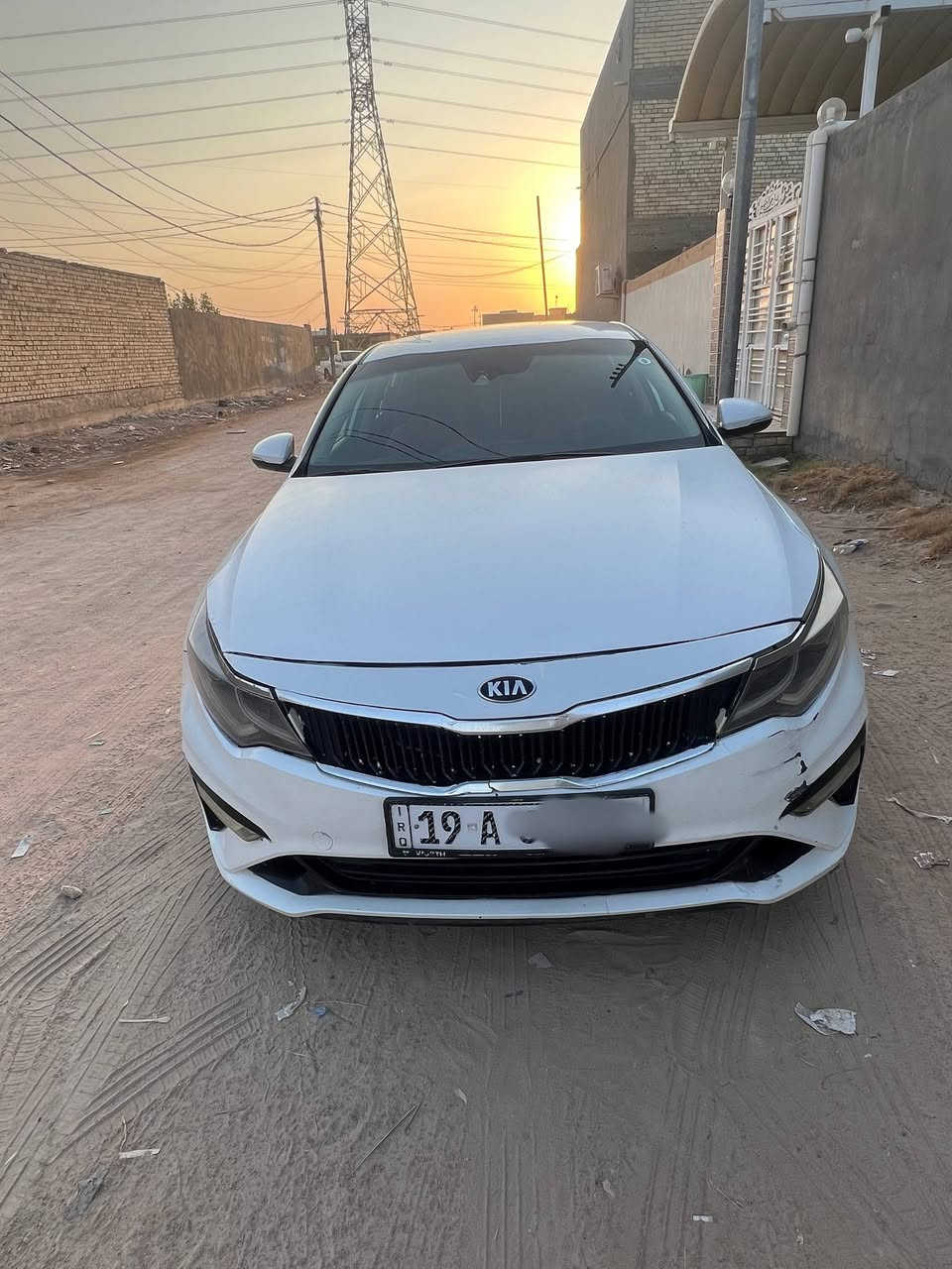 السلام عليكم بيع مستعجل 
للبيع كيا  أوبتيما موديل 2020 وراد أمريكي ضرر جاملغ وبنيد  وبيه صبغات بدون دواخل 
 ماشيه 73 حقيقي 
مواصفات مكينه 2400 gpi 
تحكمات شاشه كامره نضام قيادة 
رقم كربلاء دولي تحويل ثاني يوم 
السعر 98ورقه   
للاستفسار على الرقم 
***********
العنوان النجف الاشرف
