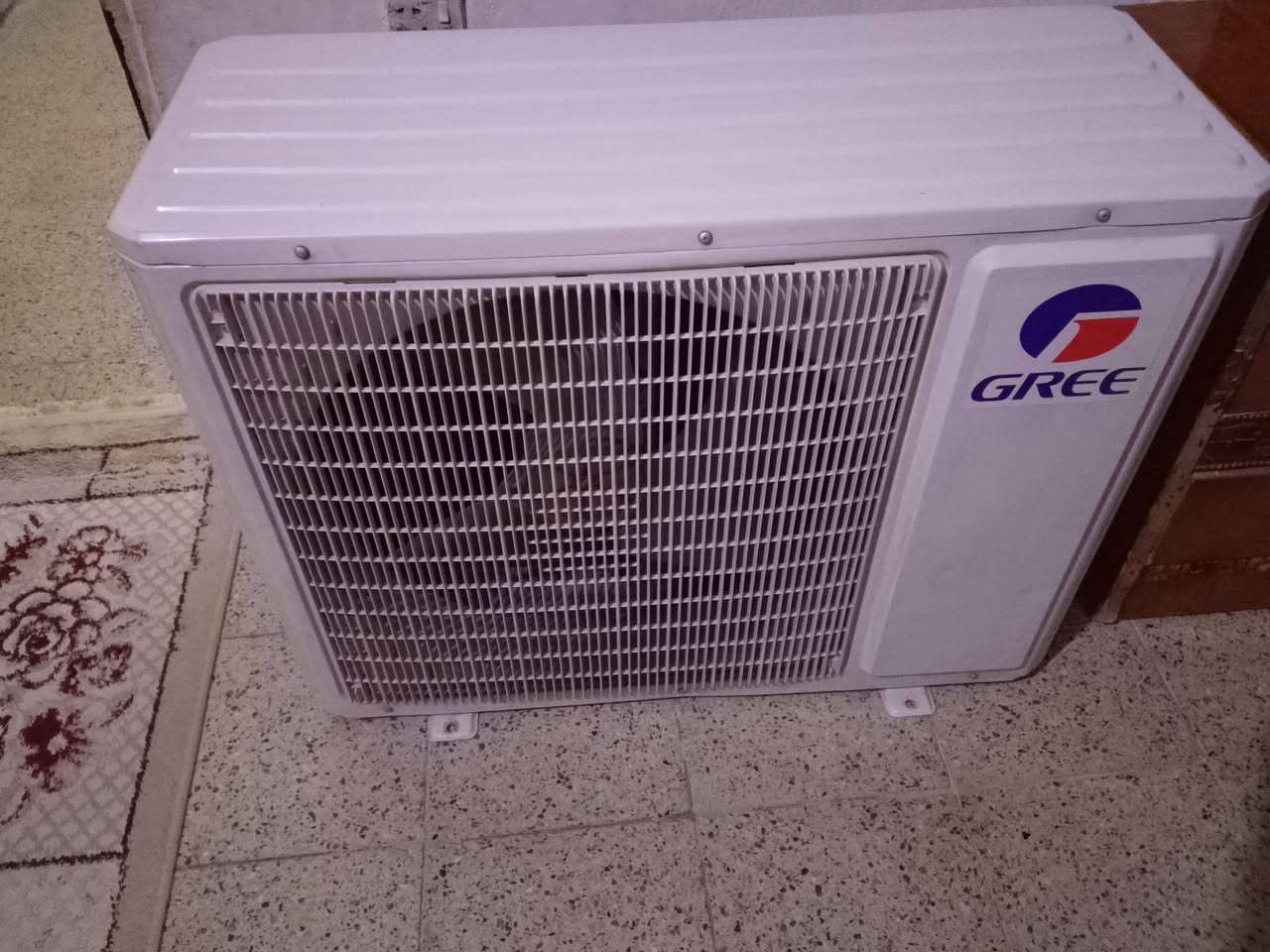 سبلت GREE طنين ونص السعر 500 الف
***********
