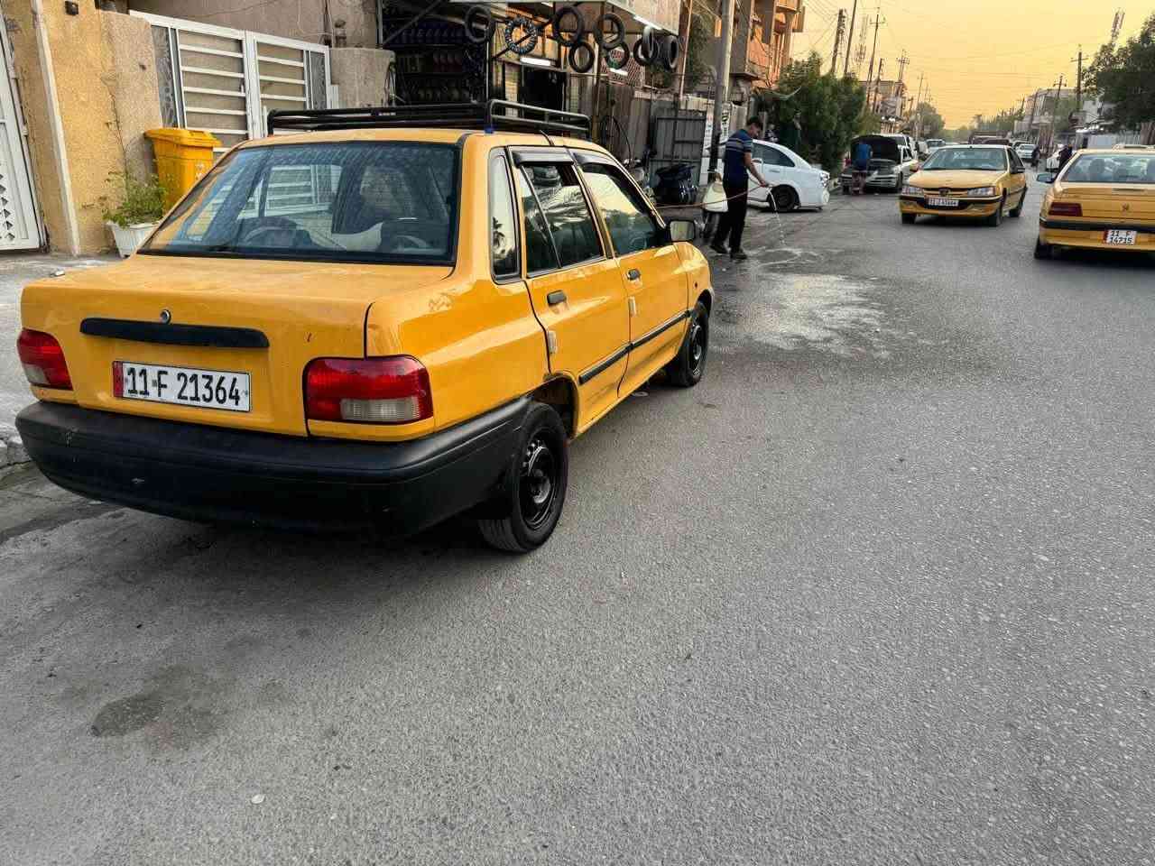 أسلام عليكم سايبا ٢٠١٢ للبيع السيارة حلوة كير ومكينه مكفولات هيئة وغرامات مصفره بسمي تحويل مباشر رقم بغداد السعر ٢١ وبيه مجال رقم الهاتف ***********
