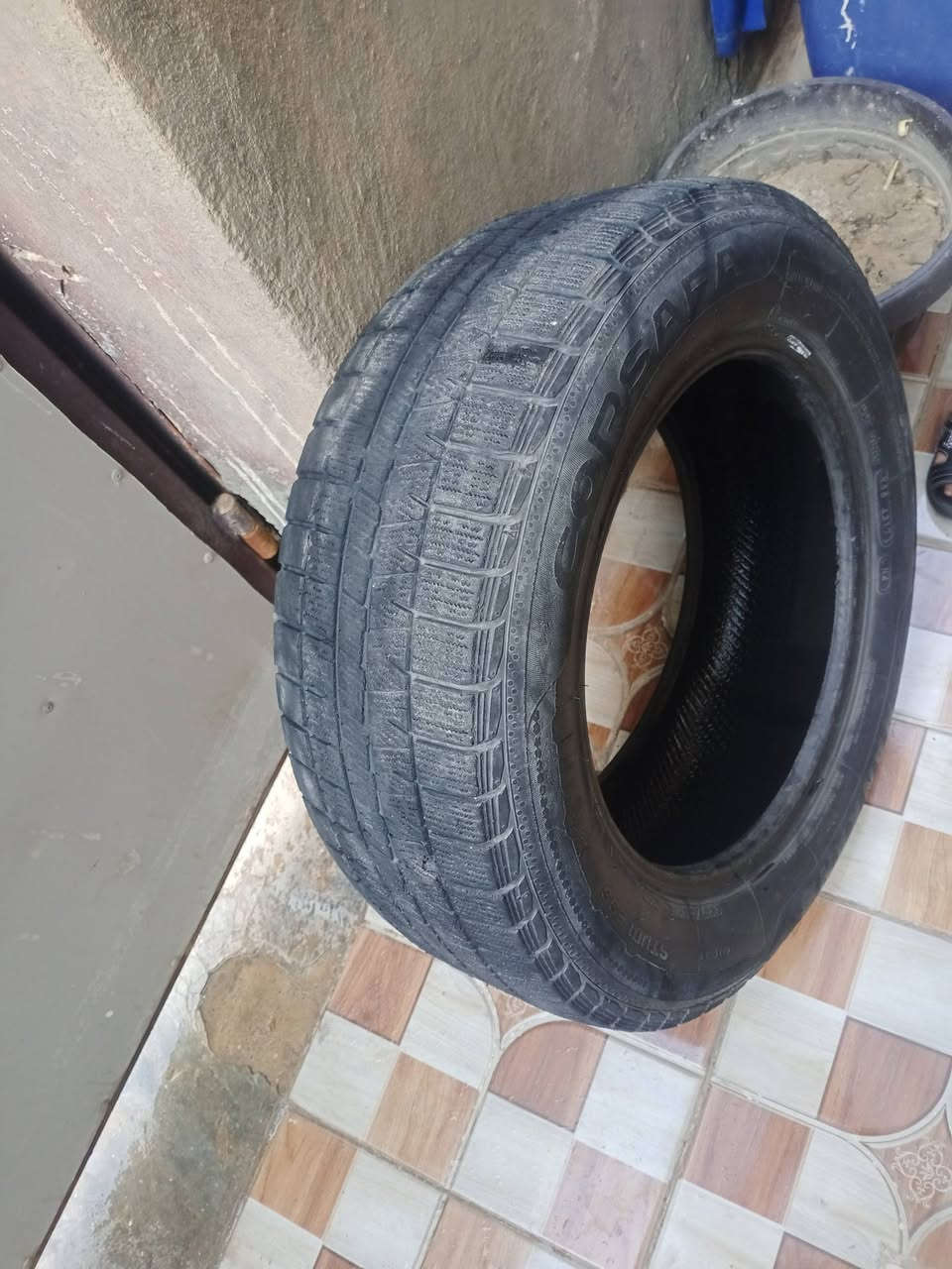 سلام عليكم تاير مستخدم باله سعر 30الف حجم 225/60/16 فقط تاير واحد لي يريده
 يتصل عل رقم ‏‪***********‬‏
