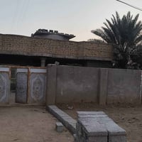 الدار البيع بناء 200متر غرفتين وهول  وصاله ومطبخ وثنين حمام وصحيات واس...