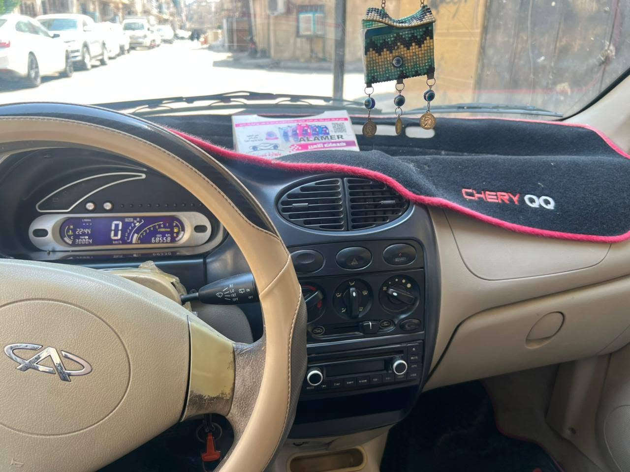 السلام عليكم للبيع كيو ٢٠٠٩ مكفوله بدون صبغ وضربه كير محرك مكفول تبريد شغال السعر ٢٧ مكان شارع حيفا لاتصال ***********

