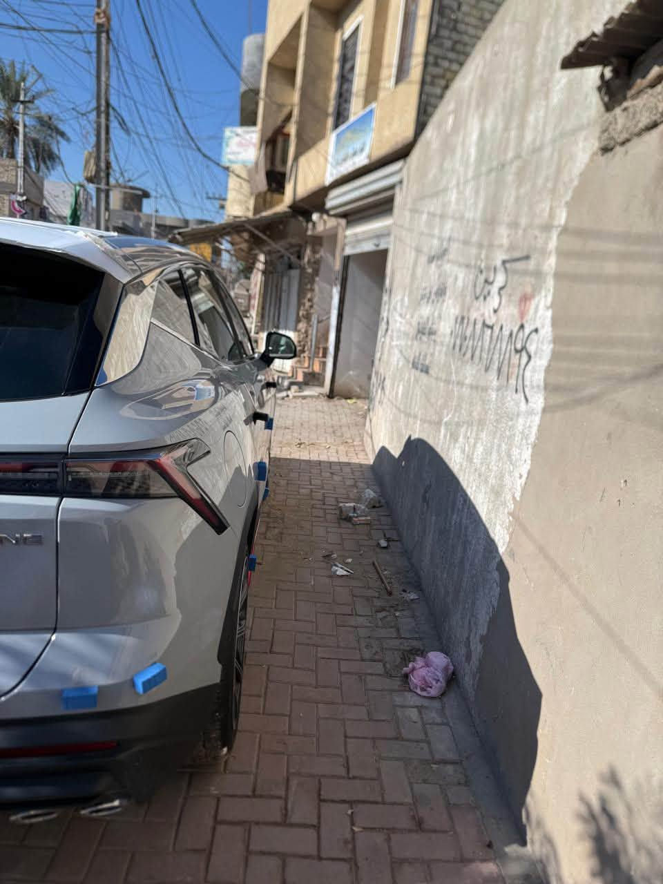 جيتور داشينك 2025
أعلى مواصفات الكجري 
مكفوله من صبغ والبارد 
سياره جديده كلش
 العداد: 30
• محرك 1.6 Turbo اقتصادي وقوي
• دفع أمامي
• شاشة ضخمة متعددة الوظائف
• كاميرات محيطية 540°
• نظام ملاحة + بلوتوث + CarPlay
• فتحة سقف بانوراما واسعة
• كراسي جلد كهربائية + تبريد وتسخين
• نظام دخول وتشغيل بصمة
• رادار أمامي + حساسات + نظام الحفاظ على المسار
• إضاءات LED بالكامل
السعر 27.500 مليون وبيها مجال بسيط 
بغداد الكريعات ‭‭‭‭‭***********
