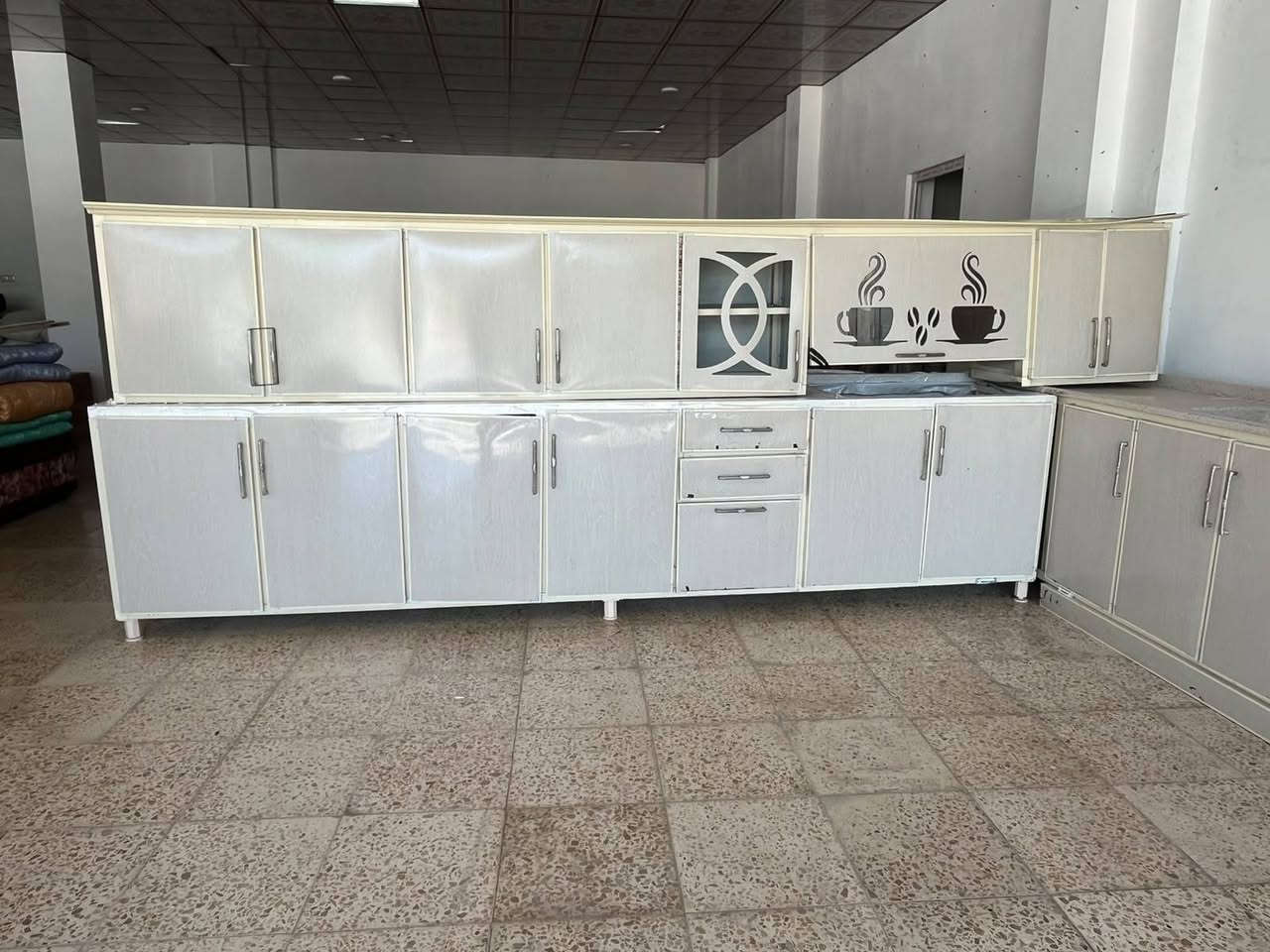 معرض ابو كرم لبيع الاثاث المستعمل والجديد 💥💥
كاونتر 3 قطع
وشراء جميع انواع الاثاث المستعمل 💥💥💯
  للتواصل واتساب اواتصال ***********--***********العنوان دهوك ناحية فايده
بالقرب من سايدين سوق فايده  
مقابل مرطبات الشيخ/مجاور مدرسه هيما-9نيسان

