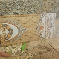 سيراميك جداري البيع ✅  بعده بلكارتونه مالته 🤩  يكفي مساحت غرفتين 🏡🏡  ا...