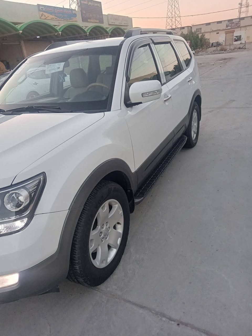 السلام عليكم 
كيا مهافي ٢٠١٤ خليجي فول مواصفات ماعدا الفور ويل والزراك محرك ٣٨٠٠ مفتوح كير وصدر وتبريد مكفولات صبغ شبرين فقط بدون تبديل رقم ديالى دولي باسمنا 
السعر ١٢٢ 
العنوان بعقوبة الجديدة 
رقم الهاتف
***********
