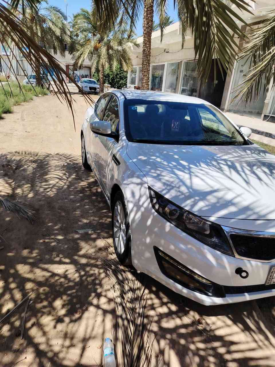 للبيع اوبتيما موديل 11 لون ابيض خليجي مواصفات نص فول محرك 2000 دوش بيهه صبغ جاملغ الخلفي و باب نص و بلجاملغ جهت السايق شبرين صبغ بدون دواخل رقم بغداد بسمنه مكانهه واسط الكوت السعر  112 ورقه  ***********.   ***********
