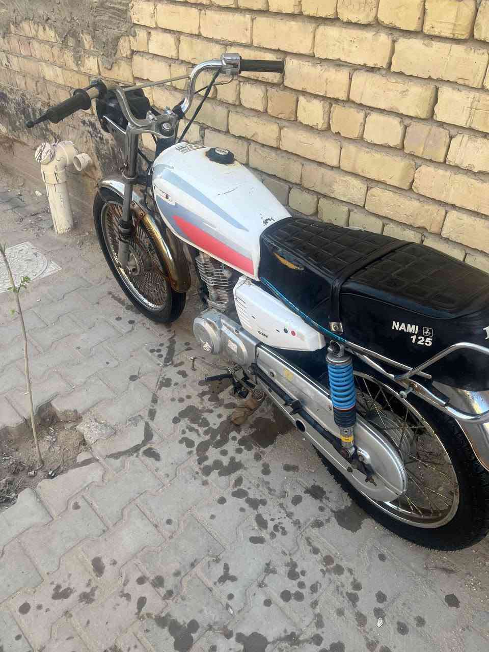 السلام عليكم
للبيع دراجه اربع كير سعر اريده 325
 بيه مجال رقم بي واتساب *********** او اتصال
