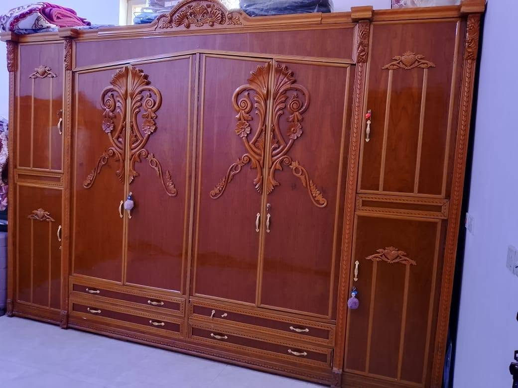 السلام عليكم 
غرفة تسكام خشب ٨ ملم استخدام قليل الغرفه جدا نضيفه مستعجل على بيعه بسبب النقل مكان كربلاء الي يريده يراسلني خاص او يتصل ويدلل الرقم ***********
السعر 950وبيهه مجال
