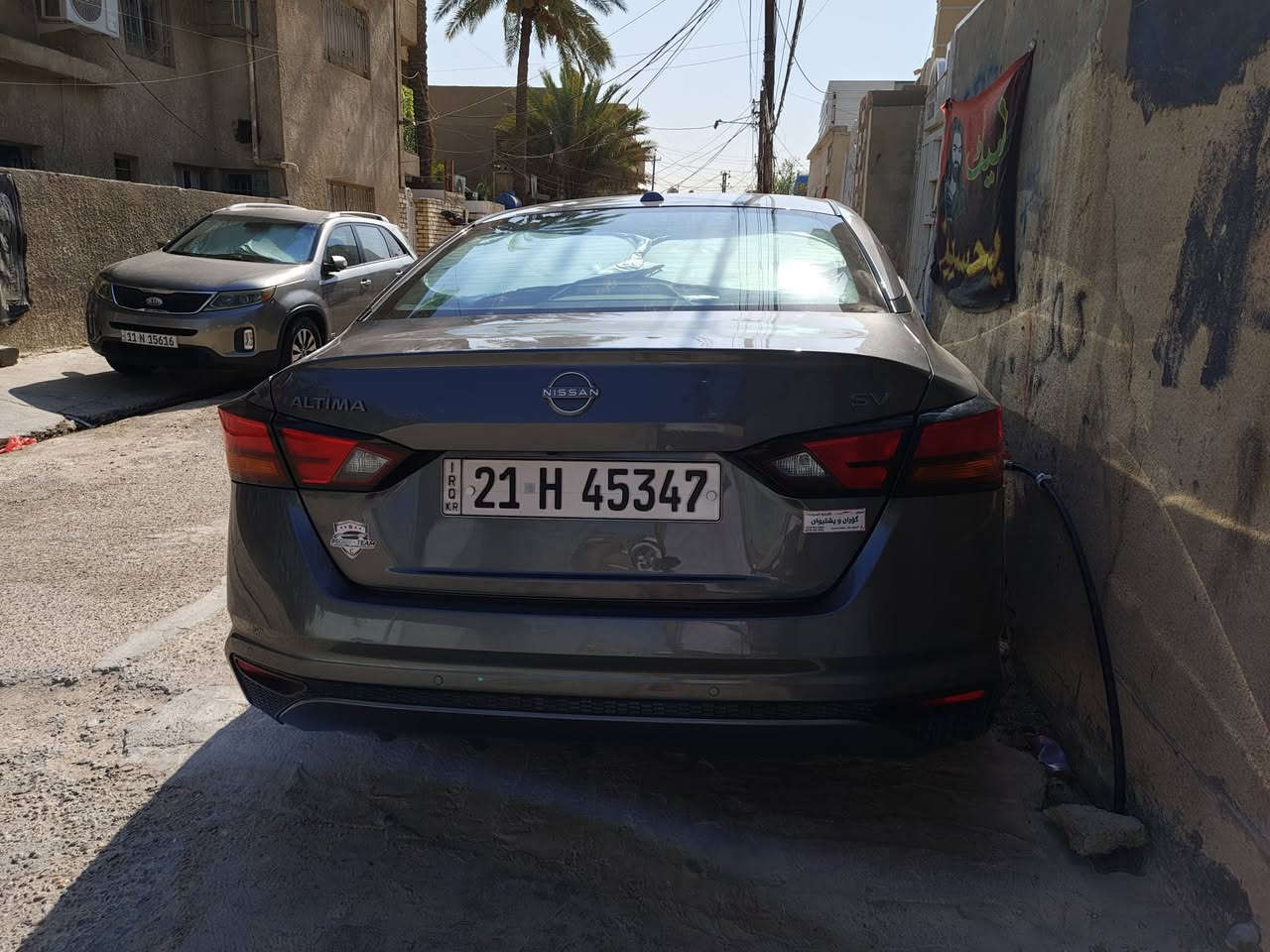 🚨 للبيع نيسان ألتيما 2024 SV وارد أمريكي 🚨
إذا تدور على سيارة موديل حديث، مريحة، قوية واقتصادية وتخدمك يومياً بدون وجع راس، هاي فرصتك 👌🏻

🔥 المواصفات: • نيسان ألتيما 2024 • فئة SV • محرك 2.5L • كير CVT • وارد أمريكي 🇺🇸 • العداد: 88 ألف كم • رقم سليمانية بأسمي 

• اللون: رمادي غامق • السيارة استخدام فعلي وممشى واضح 

علماً السيارة مبدللها دهن گير من ال50 الف كم و ملتزم بصيانتها و بالضمان 

✨ السيارة بيها: • شاشة • Apple CarPlay • كاميرا خلفية • حساسات • مكيف قوي • تشغيل ودخول ذكي • إضاءة LED • جنوط ألتيما الأصلية • مقاعد مريحة ومساحة ممتازة

✅ السيارة جاهزة للنقل ✅ الفحص على المشتري وبأي مكان يختاره ✅ البيع للجادين فقط

💰 السعر: [ 165 ورقة ]  و بيها مجال 

📍 الموقع: بغداد

📞 للتواصل:  [ *********** ]

الرجاء عدم المراسلة للسمسرة أو البخس، السيارة تنباع بسعرها وبالحلال.

و للعلم و الأطلاع جناية التيما يعرفون و كلش زين 
السيارة متنباع و ما من الممكن واحد يحصل بفئتها احسن منها 
لكن اني محتاج الفلوس و عارضها
