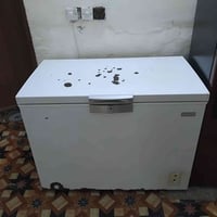 اسلام عليكم مجمده للبيع السعر 200وبيه مجال الشراي يتصل واتساب 07506262...