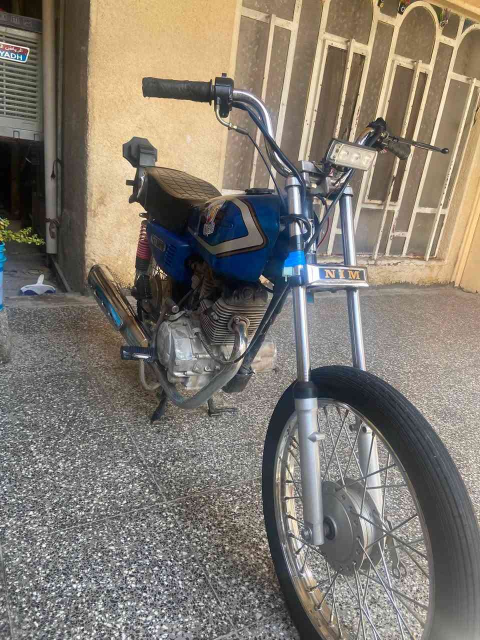 دراجه ايرانيه خمسه كير محرك بلادي السعر 400وبيه مجال حك الجيه متوازي عله بيعته واتساب فقط ***********
