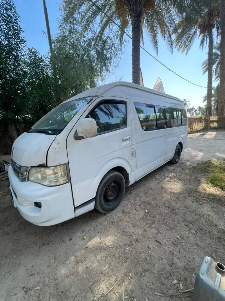 سلام عليكم جنبي عالي مديل ٢٠١٤  سيارة علة البلاد لا صبغ ولا معمرة بيهة تلحيضات بسيطة بل كشر ونقوصات كهربائية بسيطة محرك محور كاز ٤٠٠٠ الاف بم ونوزل تبريد منضومة جديدة كمبريسر ياباني وراديتر هايسة ضفيرة وكير بلادية مامبدلات عليهة هيأ ٨٠٠ يمكن اذا مو اقل وضريبة معفية لان مديل ٢٠١٤ سعر ٨٥ وبيهة مجال رقم بابل مكان سيارة بابل الكفل  تليفون ***********

