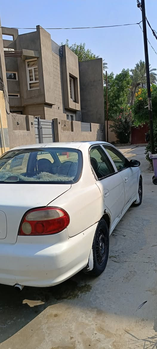 للبيع كيا سيفيا موديل 2001 رقم بغداد انكليزي كير اوتماتيك السعر 33وبي مجال اي استفسار عله الرقم***********
