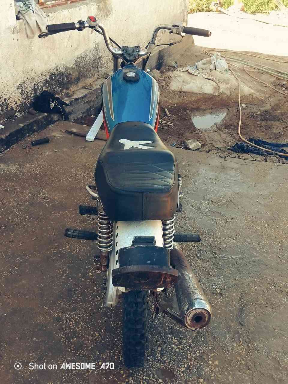 سلام عليكم
دراجه للبيع CG نامه ب425 وبيه مجال موديل 24 تعمير مكان دوانيه((( مهناويه منطقه الطحينيه))) *********** مامتواجد ع الفيس فقط واتساب((((( واللي يكلي امس منشوره اي صح اشتريته من الولد واخذته بليل من عده  ))))) الدراجه كلك كلك

