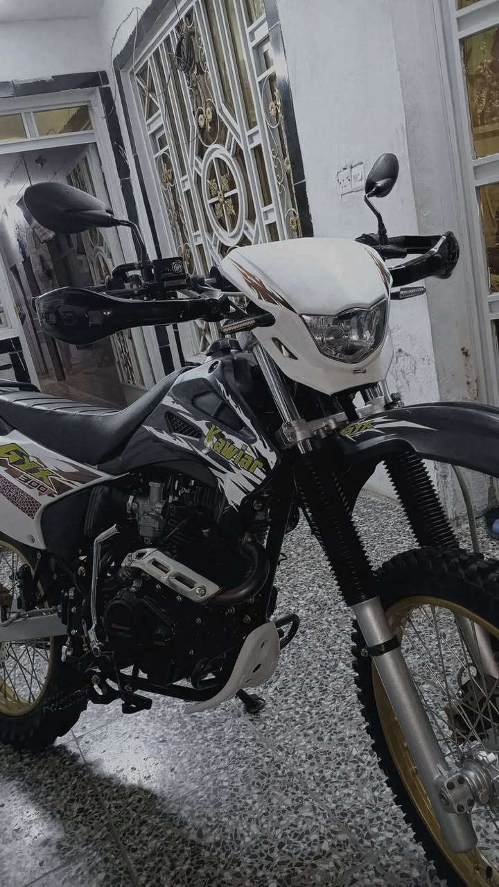 سلام عليكم
قفاز كاويار مديل 2026 حجم المحرك 300cc
دراجه خير من الله مابيه نقوصات فقط سلك مال الكج دراجه كاملة تشغل وتطلع دراجه رمبه صارله شهر ونص مشدوده اورق كاملة ماشيه 4000 تجي تفحص وبخدمتك ما اطول عليكم سعره (1600) سبب البيع عدم تفريغ استخدام قليل اتصل او واتساب وتدلل 
*********** مكاني بغداد /مدينة الصدر 
/مو شراي لا تعبني اعبر المنشور) 
(دمتم في رعاية الله وحفظه)
