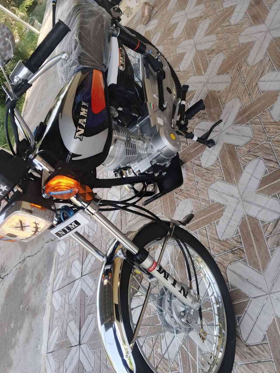 دراجه للبيع نامه امتياز ثلاث احرف السكن حله ابو غرق صار لها اسبوعين طالعه من الوكيل نظافه واحد على واحد دراجه حلوه ومرتبه موديل 26 السعر 825 وبيها مجال حك الجيه بس هذا ***********رقمي
