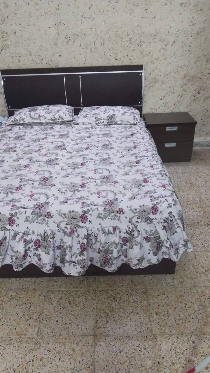 سلام عليكم غرفه النوم للبيع بحاله جيده عنوان كركوك ***********
السعر 550 بي مجال قليل كركوك, العراق

نص مكتوب في الصور:
- rispetta