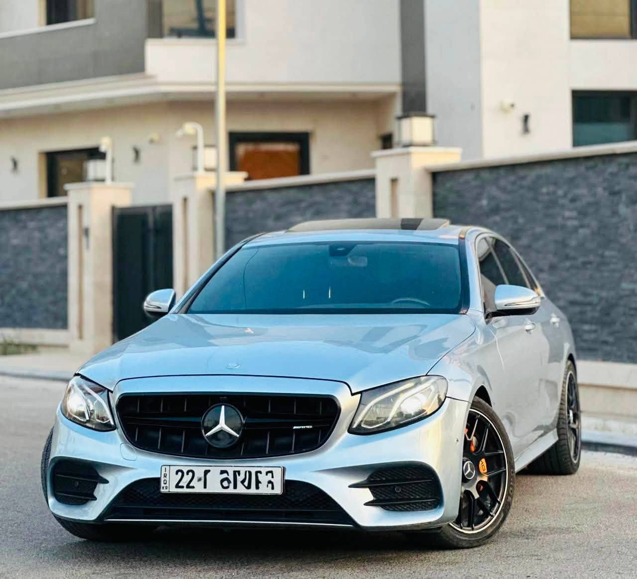للبيع مارسدس E300 AMG
مع باج تظليل من دائرة مرور اربيل 

موديل 2018
فتحة سقف 
صندوق كهرباء 
لد متغير الوان 
كامره خلفيه
كشنات كهرباء تدفئه
كشنات جلد قرميدي
سماعات برو مستر 
شاحن لاسلكي 
اوتو بارك +اوتو هولد
5 انظمة قياده
شاشه حجم كبير 
رادار امامي +خلفي +جانبي 
لايت متحرك 
حساسات 360 درجه
نايت ادشن
ماشيه ٧٢ الف
صور الحادث ع الخاص
السياره جاهزه من كل النواحي ع ايد وحده 
صفر مسج
السعر 21800$ 
للاستفسار ***********
المكان مجمع بوابة العراق
