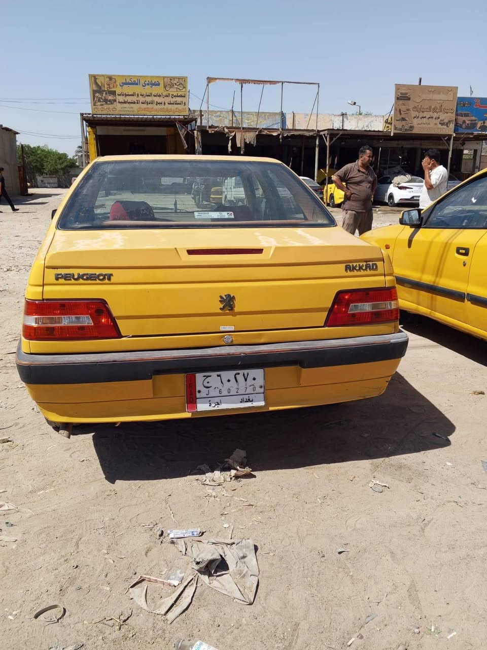 ألسلام بيجو لميس 16سياره رقم بغداد جاهزه كير مكينا تمام كشر بلادي السعر 38   رقم ***********
