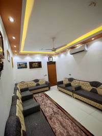 بيت للبيع مقاطعة 2/10 مساحته 150m (7.5x20)  الفرع المجاور لجامع القاسم...