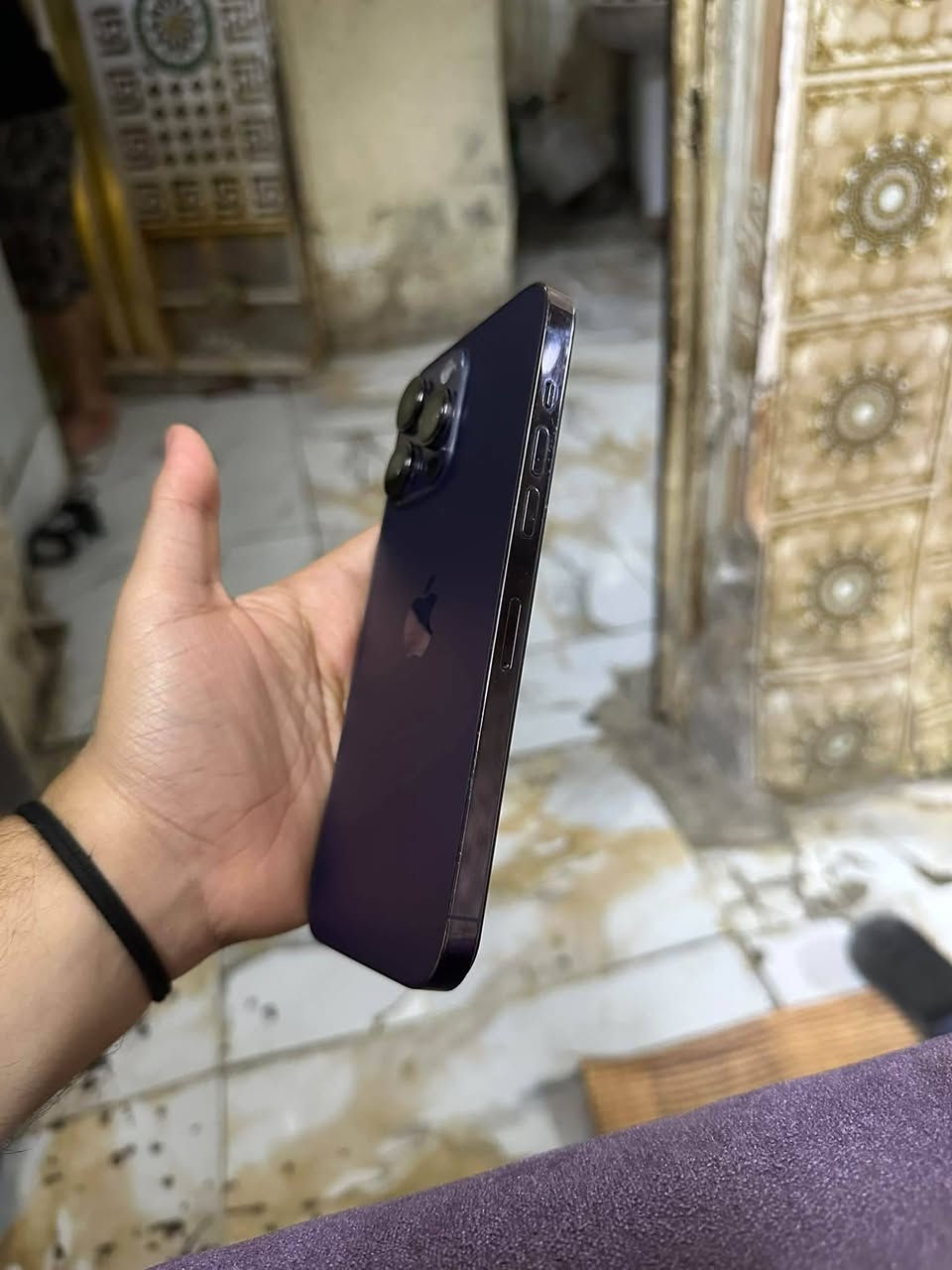 آيفون 14 برو