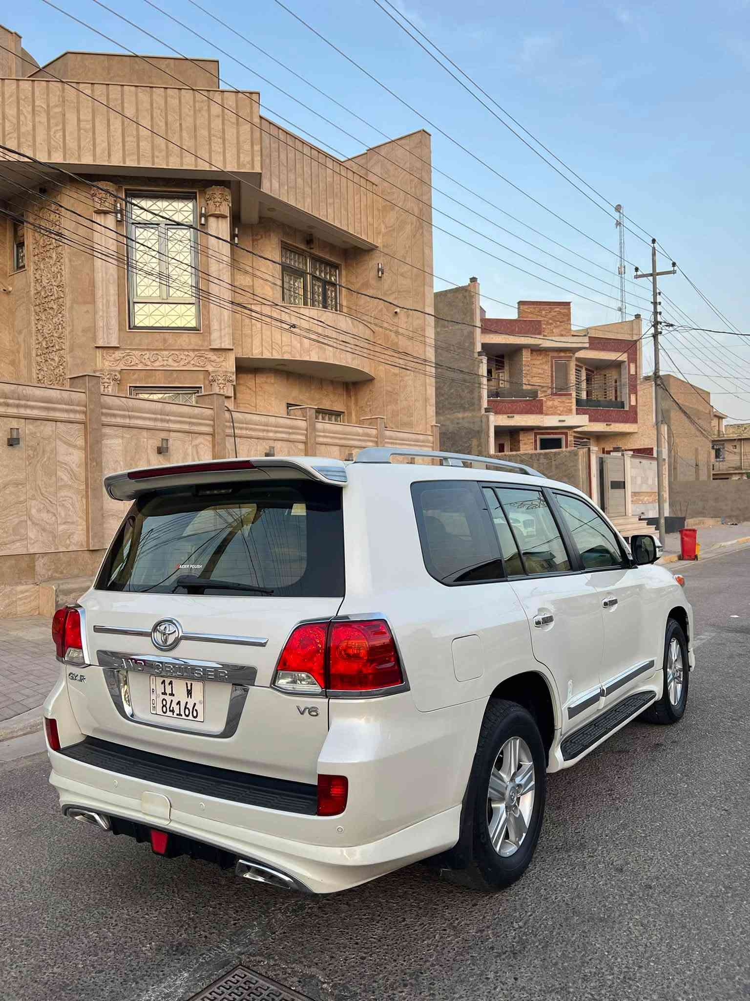لاندكروزر بريم • ٢٠١٤ • فتحة سقف