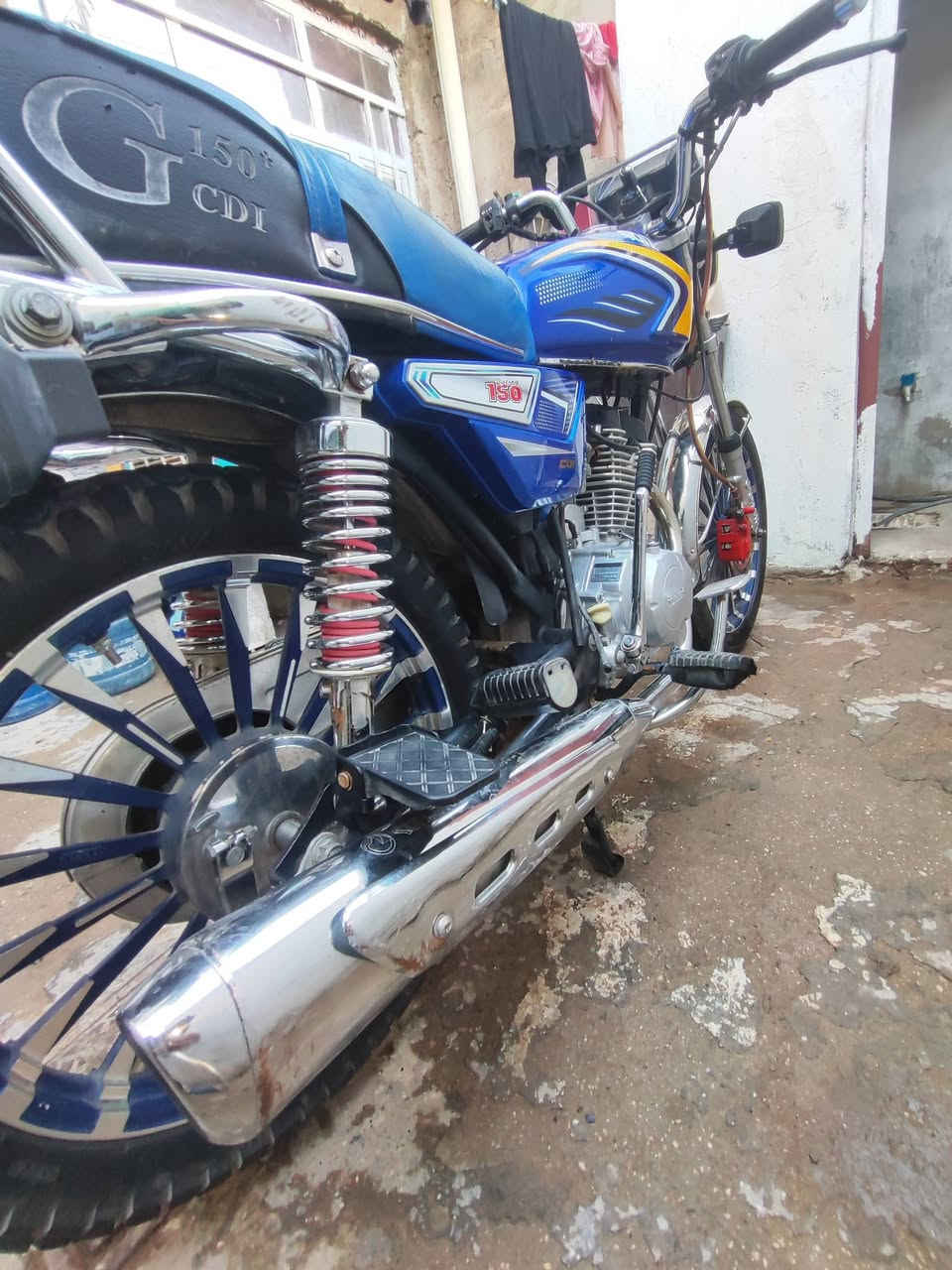 سلام عليكم ...
دراجة ايراني 5 كير موديل 24 شهر ال8 🚘
دراجة كاملة من ناحية كهربائيات سلف نكرة تشتغل لايتات اشاير 🚇
نقوصاتهة 💔
1/ دشبول الكلوب مالتة خافت شوية 
2/ الاشارة الخلفية صفحة اليمين عاطلة 
عداهن الدراجة تخبل ....
السعر ..💵💰 625 الف 
العنوان 🗂️ بغداد قرب الجزيرة السياحية 
رقم الهاتف ☎️📞 ***********
