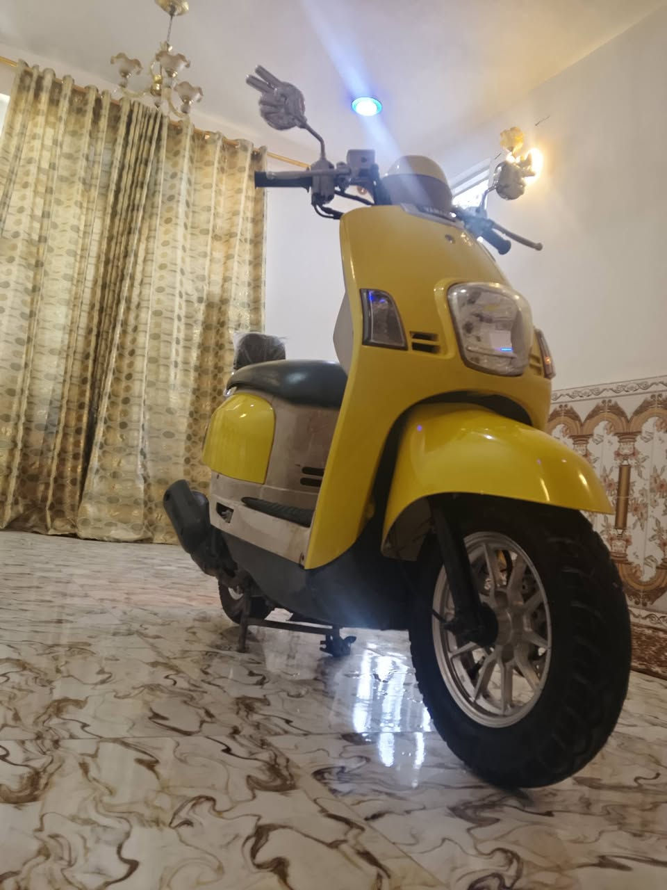 سلام عليكم دراجه ماكس بوليس نوزل دراجه كفاله عامه من تاير لتاير ما مفتوحه لسعر 850وبيهه مجال مكان كوت للتواصل ***********
