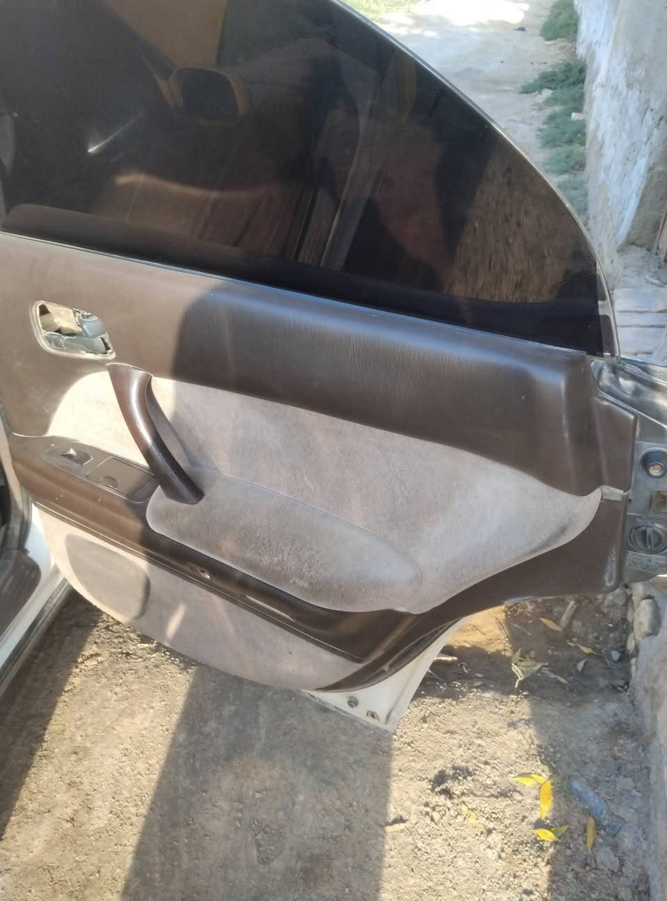 السلام عليكم بيع مستعجل بطه مكينه كير حداديه تبريد جديد سياره حلوه كلش سنويه صاقطه 19 صاحبها موجود الناصريه غرامات هيه علا المشتري سعرها 24 سوك الشيوخ النواشي ***********
