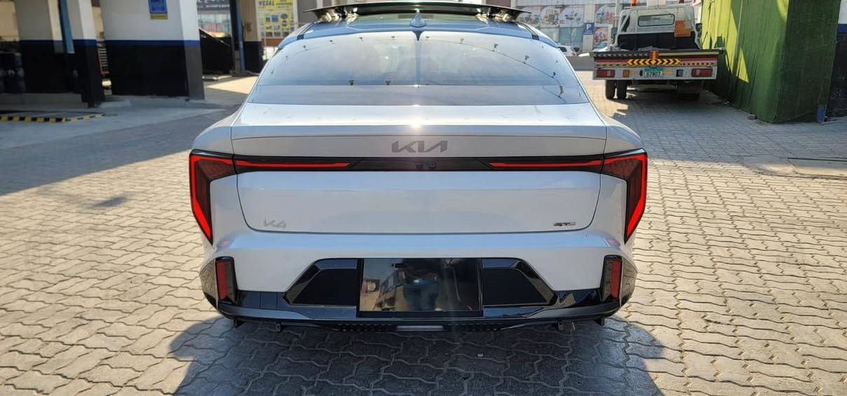 K4.... 2025
دخول جديد جي تي. لاين فول مواصفات 

ماداعي اشرح التفاصيل معروفه

دواخل لونين المحرك 2000  ماشية 9000

يعني زيرو ضربته بسيطة كما موضح بالصور

***********
ملاحظة/داخلة شهداء ذي قار

