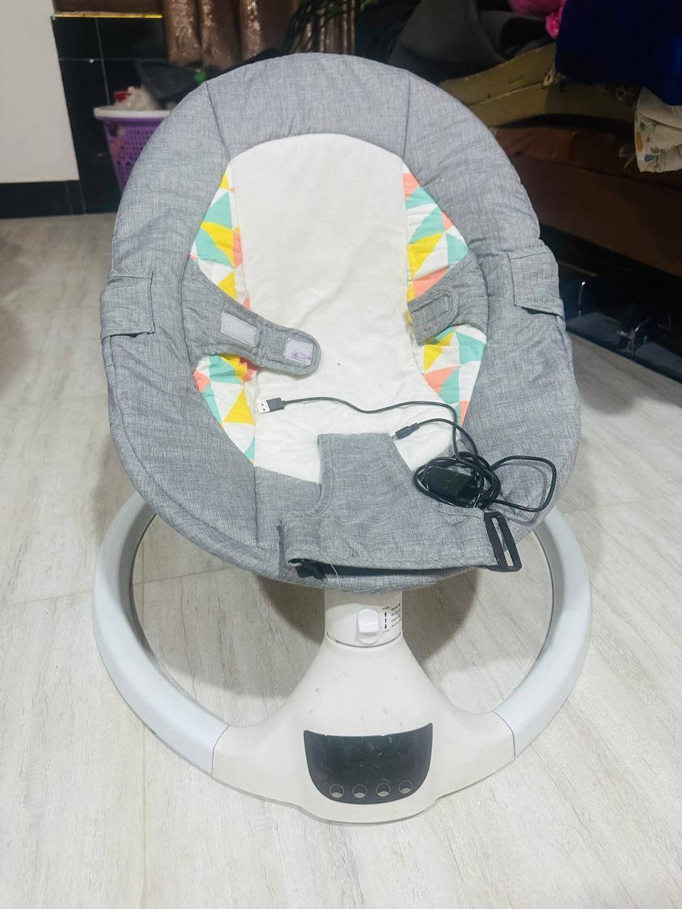 مساء الخير غراض كراسي اطفال للبيع جديده مكانها الزهور

نص مكتوب في الصور:
- happy_baby_home1 32w Post بيت_الطفل_السعيد لكل ما يحتاجه الطفل #happy_baby_home1_ كريكوتات طفل درجة اولى 💎 ضد الك متوفر بجميع الموديلات والال