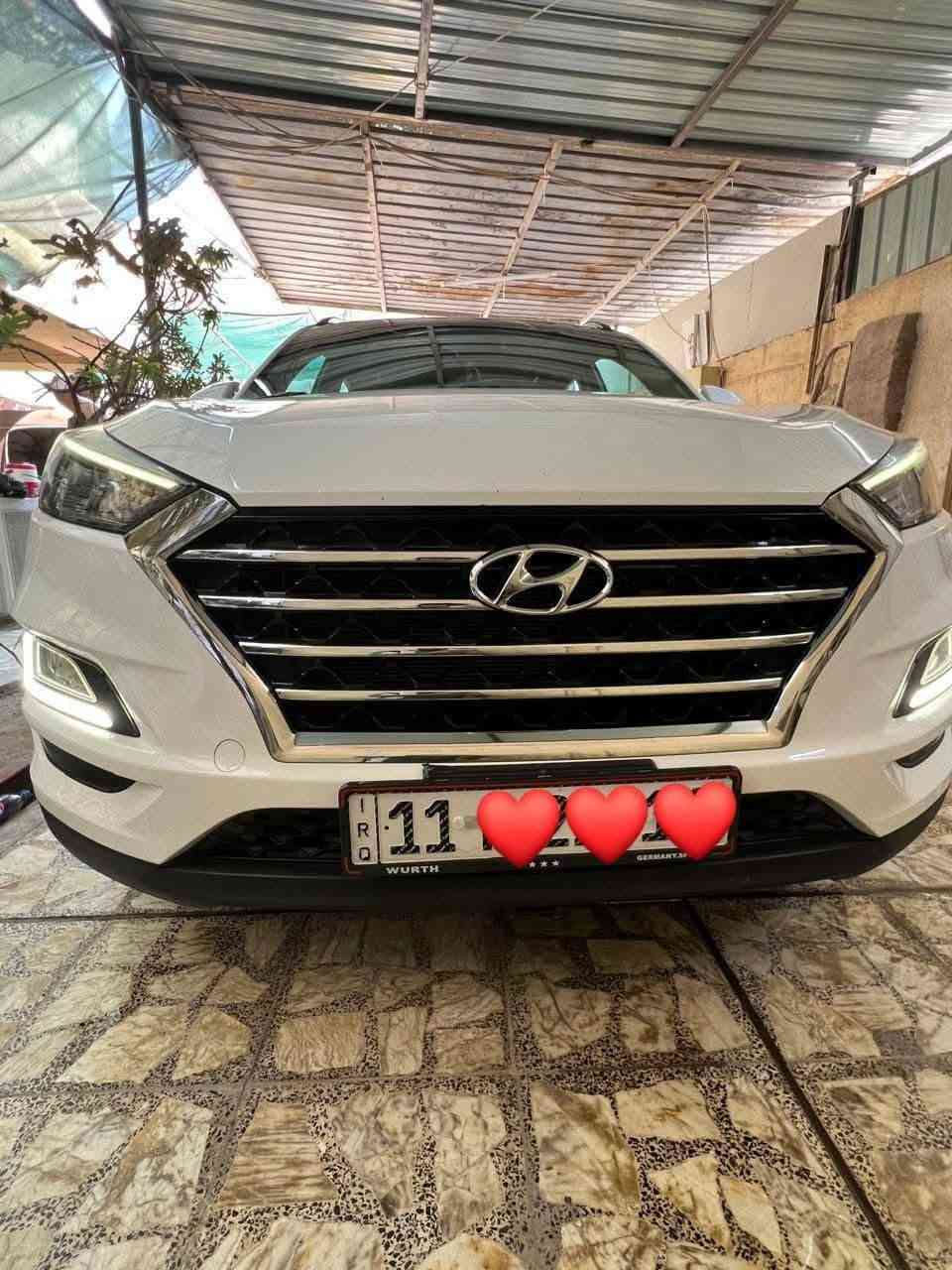 السلام عليكم
توكسان 2019 وارد خليجي
سايد بريك بلرجل 
كشن السايق كهرباء 3 وضعيات
بصمة تشغيل بصمة بيبان
بانورما بلسقف
رقم بغداد هزة جديدة مصفرة 
ماشية 82 الف 
السعر 193 وبيها مجال 
***********
