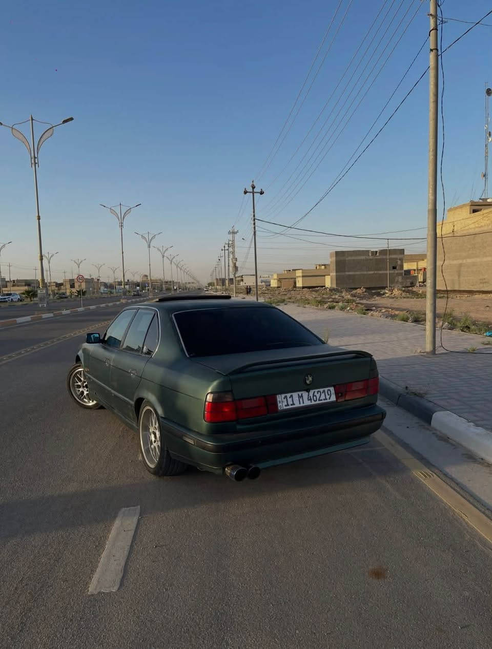 بي ام 252 اصل موديل 1992 لون زيتوني السياره
ادامه كامله من بلكات نوزلات محاول ولفات فيول بم واشر قبق ولفات 
كير محرك اكسل تبريد كله كفاله ويل كرن الغزال 18 تو سايز لايتات سوار دخاني كزوز رياضي غرفه جديد بل جيس فول تحكم كهرباء فتح تلث طكات رقم بغداد الجديد السعر 52$ وبيهه شو مجال تجي تشوف السياره مكاني كربلاء عجبتك تاخذهه من نفش طيبه وبل عافيه عليك تشوفه متعجبك نقوم بواجبك ونضيفك وتروحلك فدوه السياره ***********
