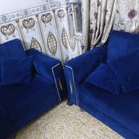 طخم قنفات سبع مقاعد بس الرجل اللي يكعد عليها الطخم كم وحدة طاكة للبيع ...