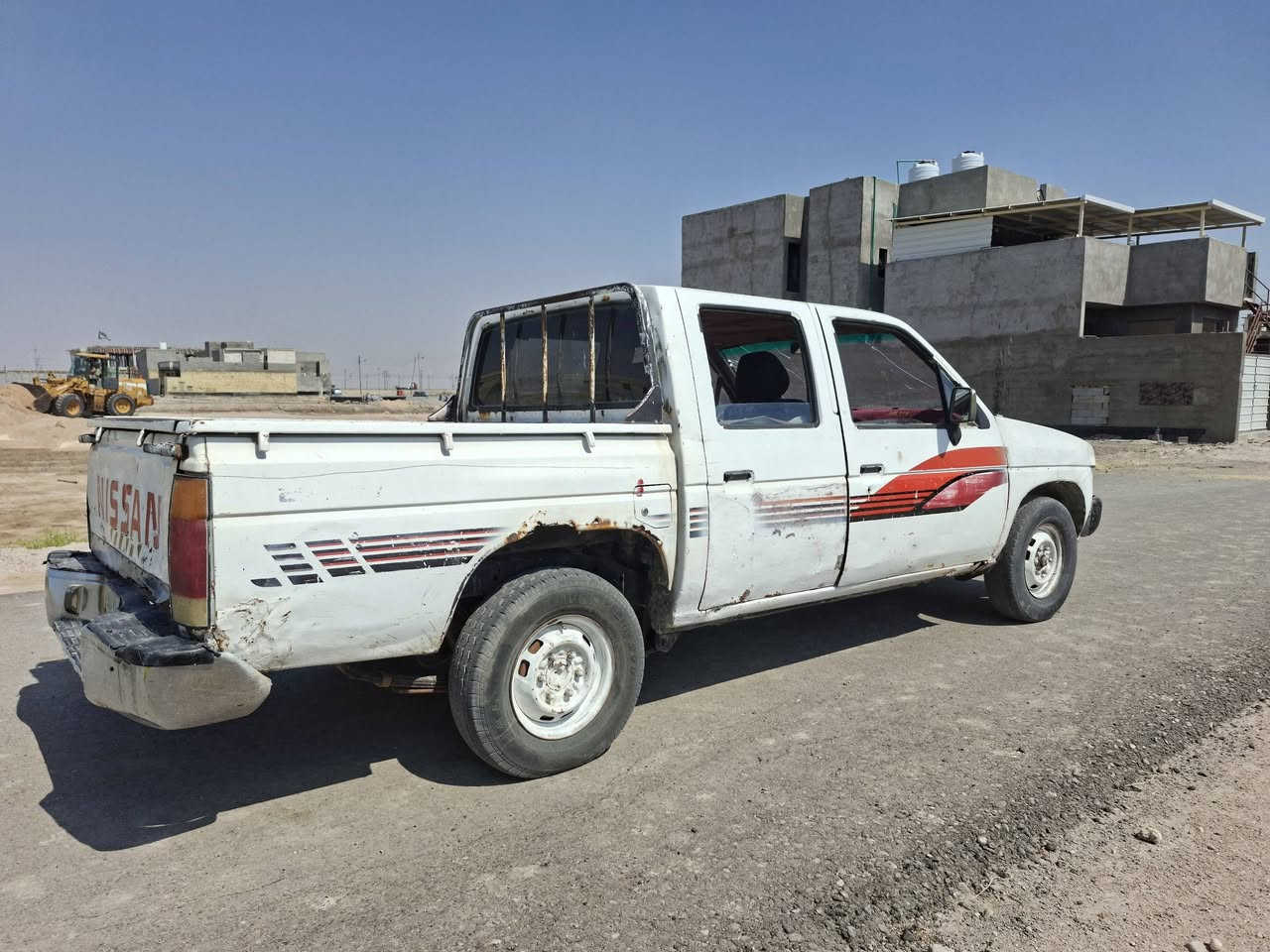 ألسلام عليكم نيسان 1992للبيع محرك مال جمره ثري واي باقي التفاصيل بل خاص عنواني البصره رقمي ***********
