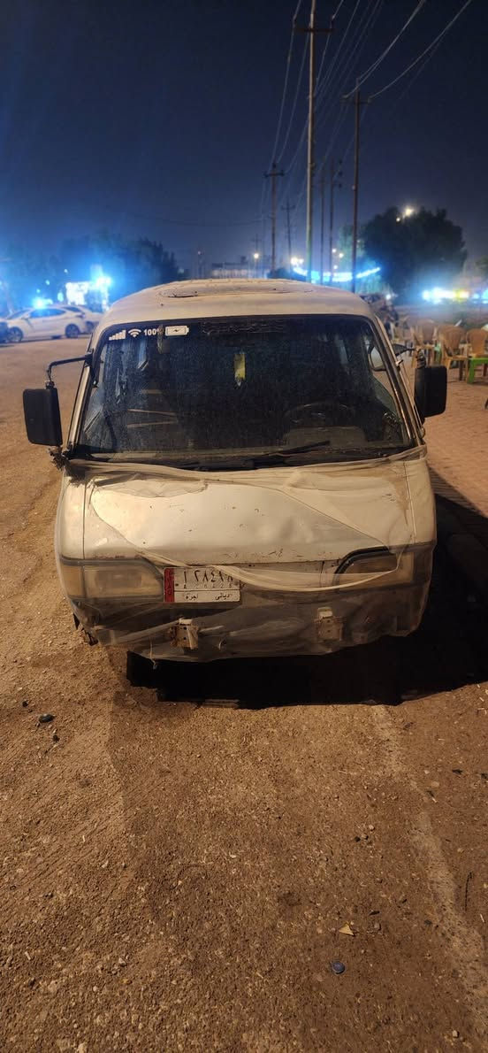السلام عليكم بستا موديل 93 مصفره هيئة وغرامات 18 وبيها مجال
كير مكينه حلوات شواصي معمرات كهربائيات شغاله 
بيها نواقص بسيطه  + دعامية اماميه علمآ ان الجامه الاماميه جديده والخلفيه كذلك 
جاهزه ومال عيشه 
مكاني نجف كوفه  ***********
