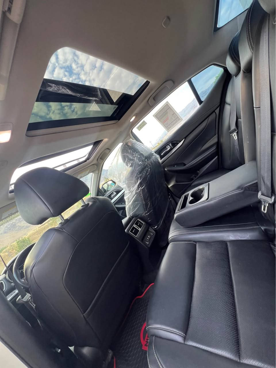 ماكزيماSL مؤديل 2023  فول مواسه فات به سمه شاشه كه وره Car play
كاميّره ٣٦٠ ده ره جه حاسه و رادار رادارى ئاويّنه شه غال پانوراما سه قف ره ش بيلاد كوشن جلد 2 كوشن كاره باى 4 كوشن گه رم تحديد سرعه كامل سه ماعه  BOOS 3  مؤدى لئ خورين جام ئوتو لايت ليد و  عه ده سه بةگلايت ليد ته بريد مةركةزي ده بل ئه يسى ويل گةورة بيلاد جةندين مواسةفاتي تر سةيارةكة نمونةي جوانية بةس دةعاميةكةي بيشي قرنجيكي بيكةوتوة ئةرباكي سوكان و شان تةقيوة شةريكة دانراوةتةوة بونيتةكةيشي ليكراوةتةوة گوراوة بؤ بوياغ بةشةرت ناوي نوكتةي نةبيت و يةك بارجةشي نةكرابيتةوة سةيارةكة ٥٧ هةزار رويشتوة رؤني گيرو مةكينةو كامل سيرفز كراوة دةعامي بو دةعامي بةشةرت سعري 165 گةلاو مةجال سةيارةكة مالي دوستة هةمو گياني بةشةرت و نمونةي جوانية رانية, السليمانية
