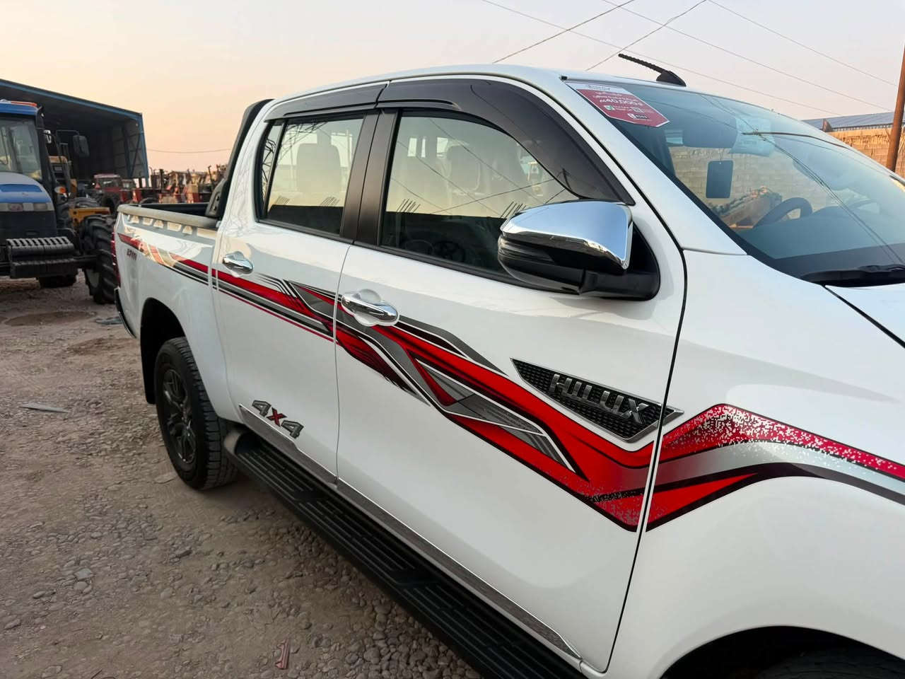 🚨 للبيع | TOYOTA HILUX 2025 🚨
🚘 هايلوكس موديل 2025 V4 فول مواصفات

🔹 شاحن وايرلس
🔹 رادار
🔹 تبريد أمامي وخلفي
🔹 شركة ساز – وكالة
🔹 مكفولة كفالة عامة من كلشي
🔹 السيارة نظيفة جداً
🔹 الممشى: 43 ألف كم

💰 السعر: 338$ وبيها مجال بسيط

📍 المكان: واسط – الزبيدية
🏢 شركة الحاج عمار جباره الشمري

📞 للاستفسار:
***********
***********
