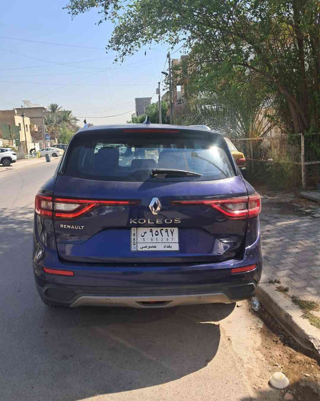 رينو كوليوس موديل 2021
 وارد كوري 
نص فول محرك ٢٥٠٠ نيسان

مكفوله من الحادث والضربه والصبغ
 بيه طخه بسيطه بالجنطه وصدع بالجامه الاماميه

🟥 السعر تعليق تصلك رسالة فورا💌
السياره حره وغير مطلوبه 
رقم الواتساب ***********
