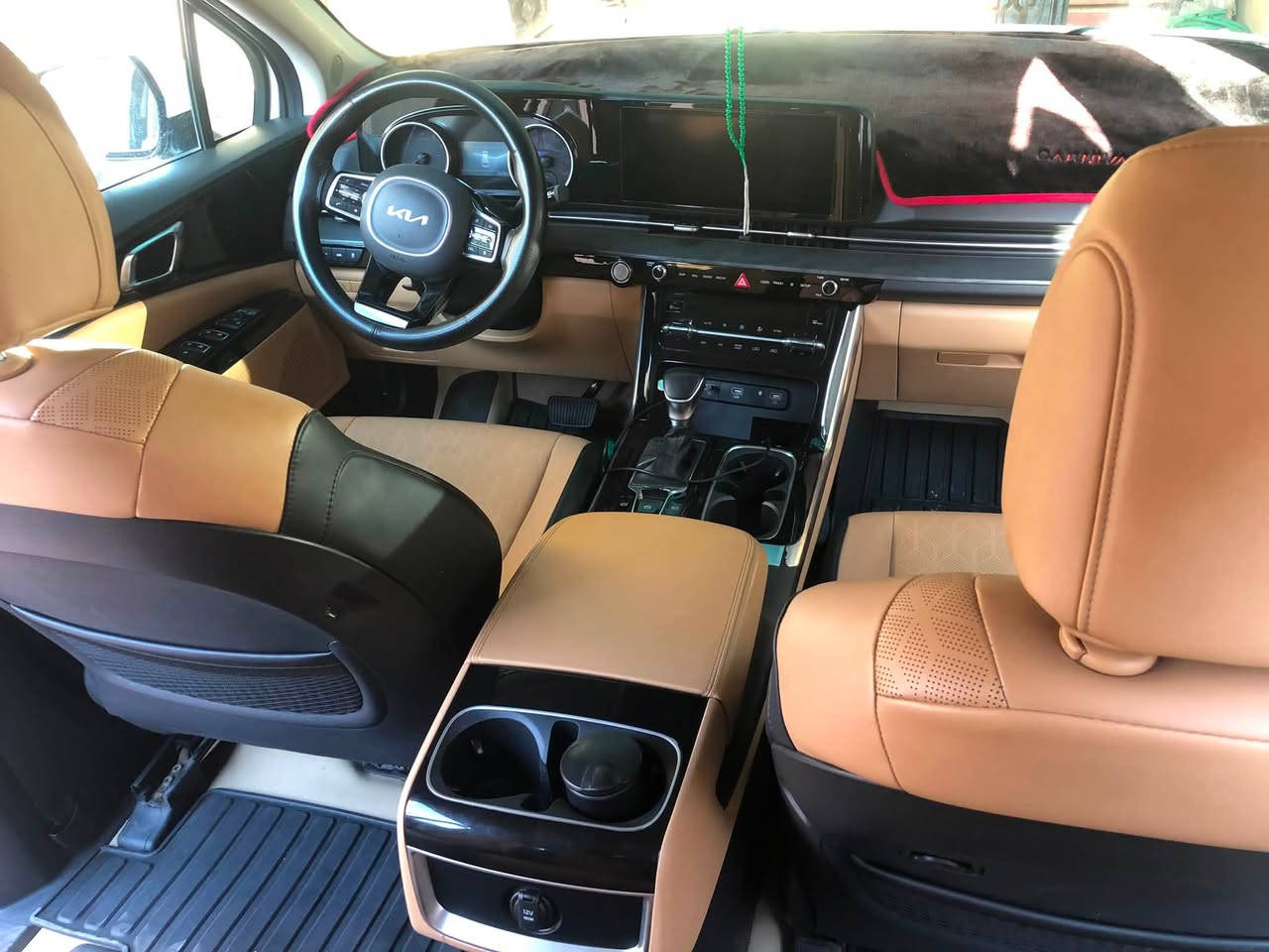السلام عليكم كيا كرنفال2024 EX وارد امريكي
Kia Carnival 2024 3.5L 6

              حجم المكينه :3500  

 #مواصفاتها

1.شاشه

2.بصمه 

3.بصمة ابواب

4.كشنات جلد 

5.حساسات خلفي امامي

6.تشغيل عن بعد

7.ويل كب

8.كشن السايق كهرباء

9.هندبريك بصمه

10.صندوك كهرباء

11.بيبان كهرباء

12.برات خلفيه بلاديه

13.لايتات لد

14.رادارات 360

15.تحديد مسار

16.شحن وايرليس

17.ثلاث قطع تبريد

18.ثمانيه راكب 

19.اشاير بالمري 

20.نظام ايكو سبورت عادي

السياره بسمي 

تفاصيل اكثر هذا رقمي 

***********
