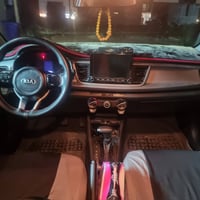 للبيع كيا ريو وارد امريكي موديل 2021 فضي اللون المواصفات تحكم ستيرن AB...