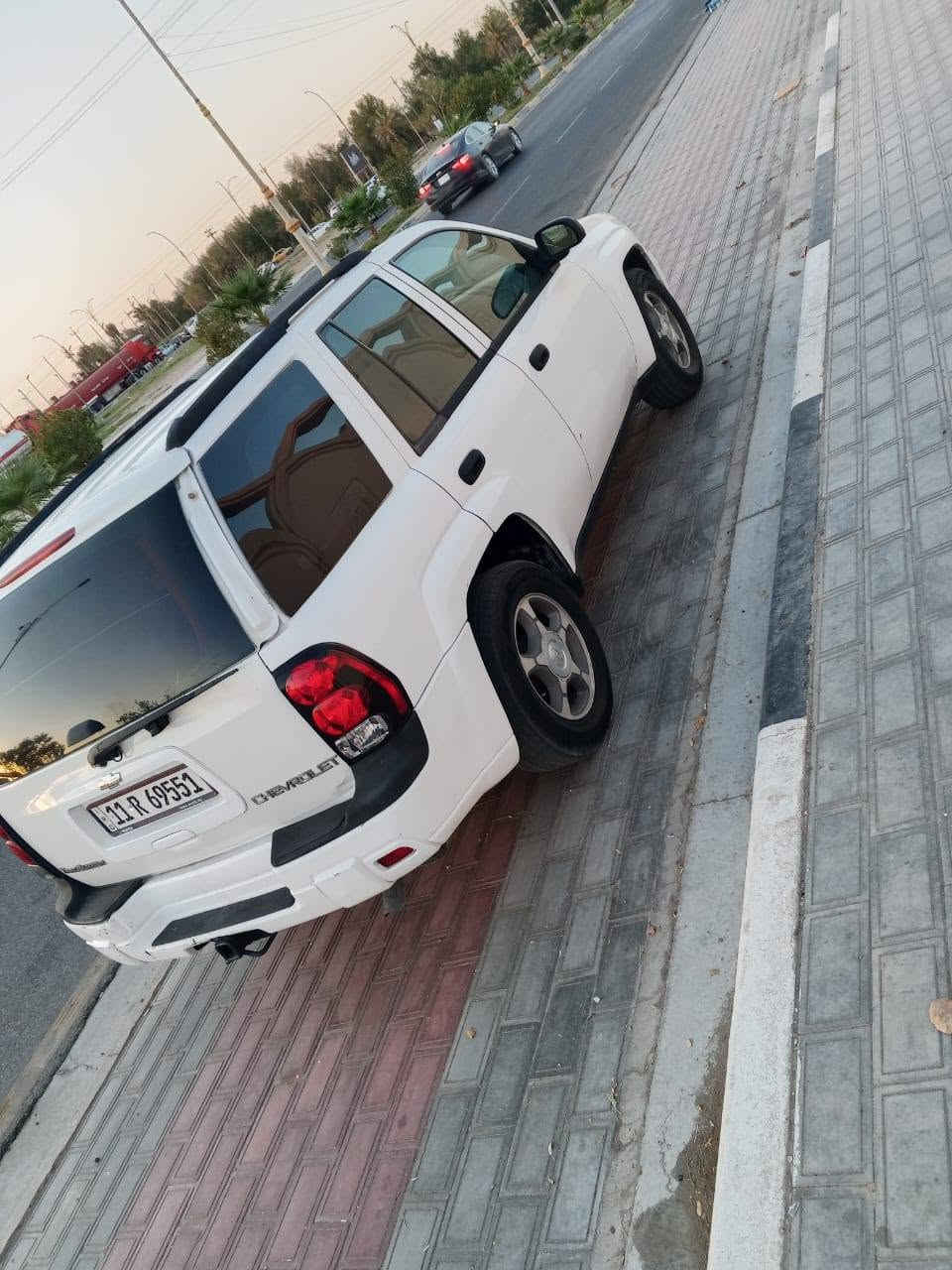 السلام عليكم سياره للبيع بلايزر موديل 2008 كفاله من الضربه والتبديل سياره بها مكانات صبغ كير مكينه كفاله لا تنقيص لا تبخير سته سلندر قطعتين تبريد شاشه تخم تاير حداديه السنويه لل 30 السعر 74بيها مجال مكاني كربلاء رقم//***********/// الهاتف
